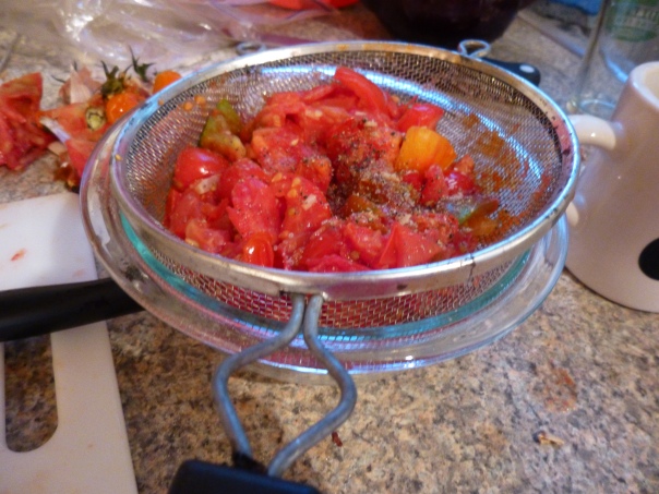 fresh tomatoes draining